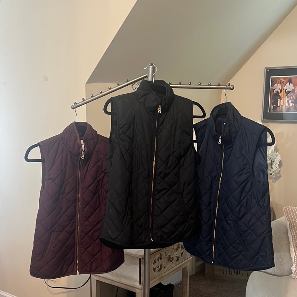 Women's Quilted Vest - Black, Navy, and Burgundy